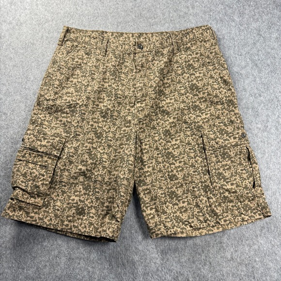 Levi's Other - Levi's Digital Camo Cargo Shorts Mens Size 42 Tactical Utility Outdoors Hunting